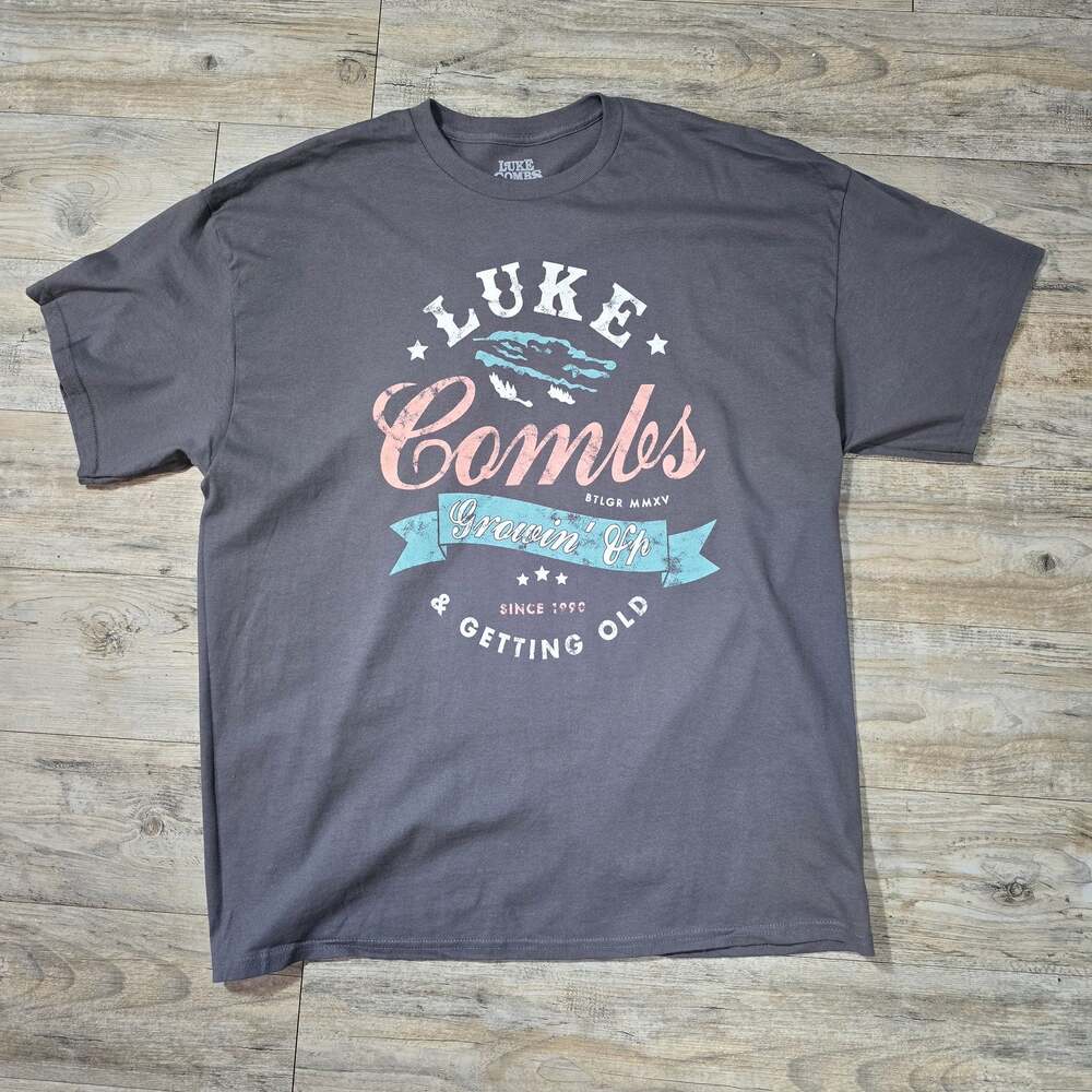 Luke Combs Growin' Up & Getting Old T-Shirt NWOT